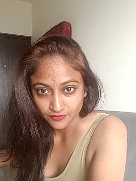 dusky diva d online show from February 4, 10:32 am