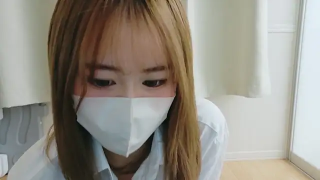 Snapshot of HICHAN99 chatting on December 16, 6:35 pm HICHAN99 online show from December 16, 6:35 pm