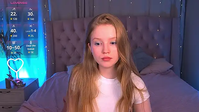 LilianHoward online show from March 19, 12:31 pm