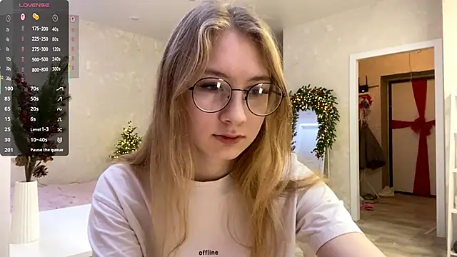 MargyDejong online show from December 18, 12:55 pm