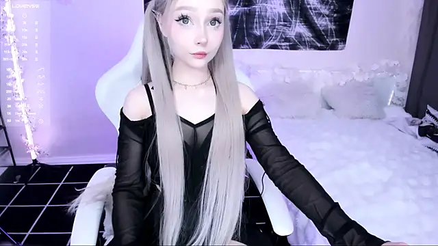 lyric4 online show from June 10, 9:46 pm