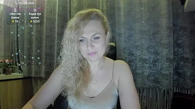 LanaLight x online show from January 15, 7:50 pm