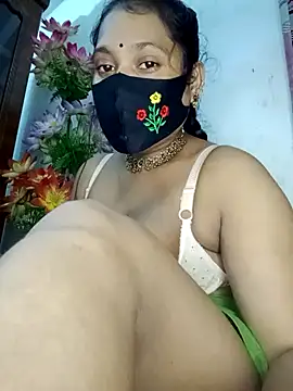 Snapshot of Sepali5577 chatting on August 8, 12:35 am Sepali5577 online show from August 8, 12:35 am