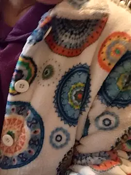 gatitachula93 online show from February 14, 1:35 am