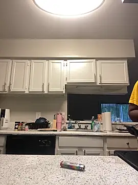 JaHavin- online show from April 17, 11:08 pm