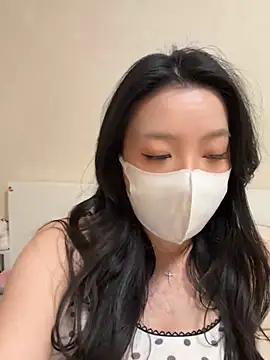 nayomi 34f online show from May 3, 3:23 am
