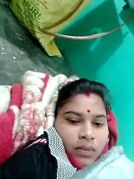 Snapshot of Big_hot44 chatting on December 15, 5:01 am Big hot44 online show from December 15, 5:01 am