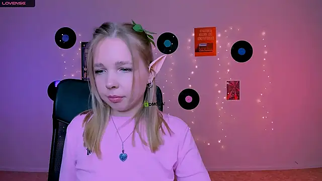 teya starling online show from April 20, 11:13 am