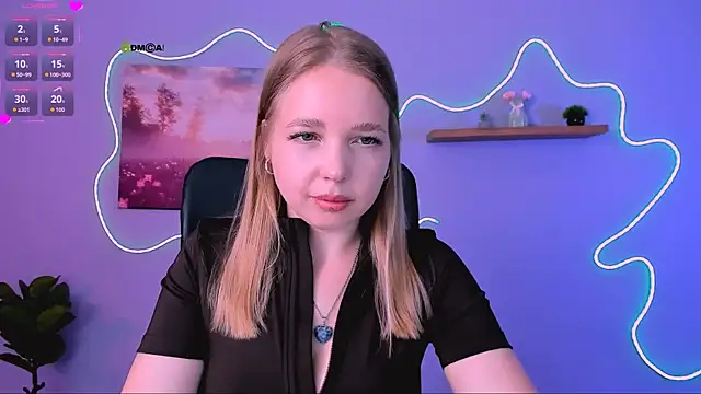 Snapshot of teya_starling chatting on May 22, 7:37 am teya starling online show from May 22, 7:37 am