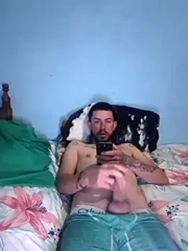 Snapshot of 30_GLADIADOR chatting on December 3, 2:08 am 30 GLADIADOR online show from December 3, 2:08 am