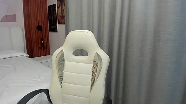 Miss dare online show from February 10, 10:19 am