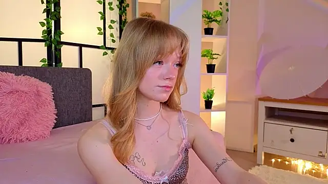 MatthewHoffis online show from March 18, 8:12 pm