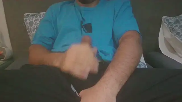 userre08 online show from December 18, 8:15 pm