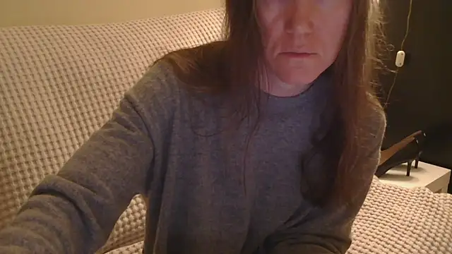 AuroraAG online show from April 8, 3:23 pm