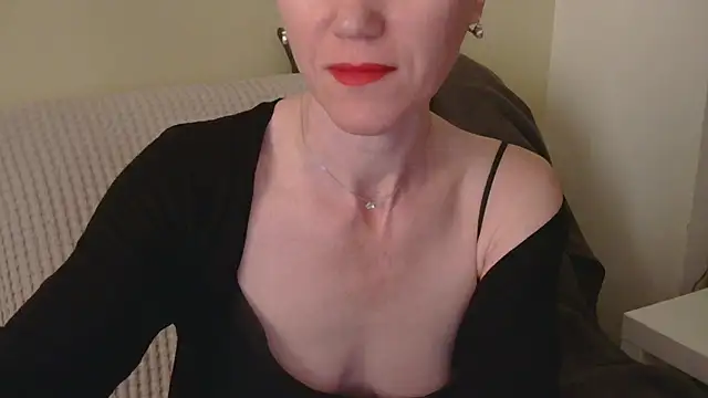 AuroraAG online show from April 22, 9:44 am