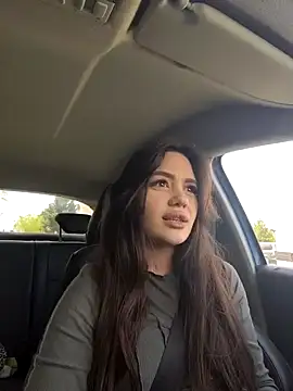 SiennaLuxexx online show from April 27, 9:40 am