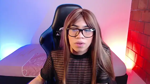 Snapshot of Baby-Angel777 chatting on December 2, 8:48 pm Baby-Angel777 online show from December 2, 8:48 pm