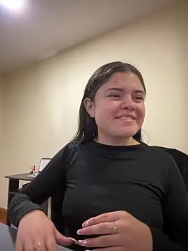 Camila Duarte2 online show from April 6, 1:45 pm