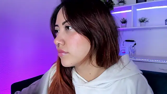 Saelivrae online show from February 23, 7:11 pm