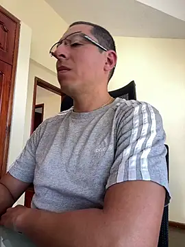 Snapshot of Tu_Principe_Azul36 chatting on June 17, 1:34 pm Tu Principe Azul36 online show from June 17, 1:34 pm