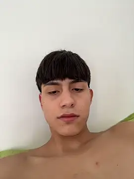 Lander Cruz online show from April 18, 7:07 pm