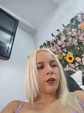 KasumiSophia online show from June 7, 1:48 pm