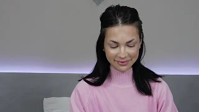 RachaelMils online show from January 13, 3:56 am