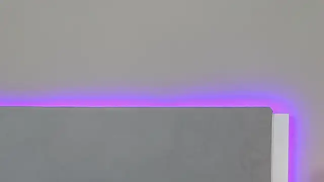 RachaelMils online show from April 4, 4:00 am