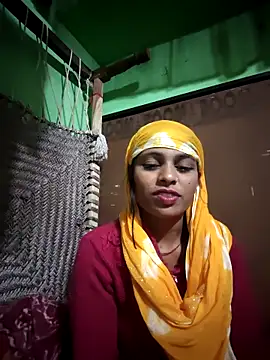 Snapshot of Rakhi_hote chatting on February 14, 8:05 pm Rakhi hote online show from February 14, 8:05 pm