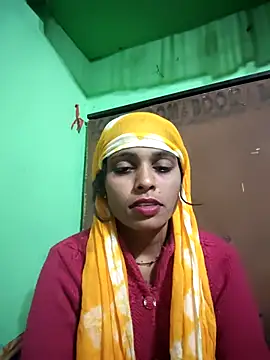 Snapshot of Rakhi_hote chatting on February 19, 10:50 pm Rakhi hote online show from February 19, 10:50 pm