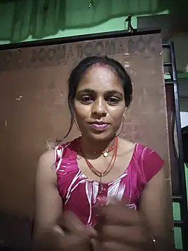 Snapshot of Rakhi_hote chatting on June 15, 10:45 pm Rakhi hote online show from June 15, 10:45 pm