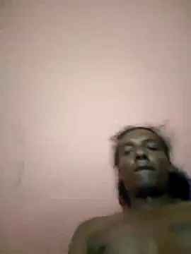 Snapshot of pollowason83 chatting on December 2, 6:41 am pollowason83 online show from December 2, 6:41 am