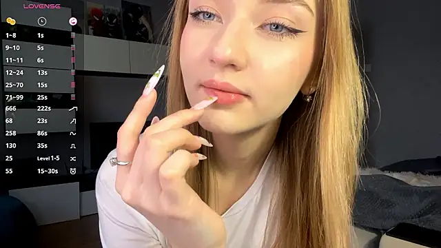 AveryBerkson online show from February 6, 9:12 am