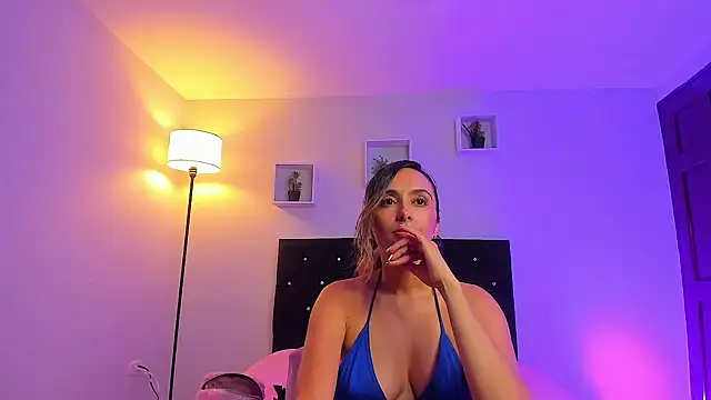 Victoria Rose  online show from April 2, 4:59 pm