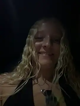 Sophie cute06 online show from July 25, 7:11 pm