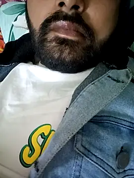 Snapshot of samsexjuice chatting on January 17, 10:42 am samsexjuice online show from January 17, 10:42 am