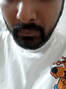 Snapshot of samsexjuice chatting on February 1, 7:29 am samsexjuice online show from February 1, 7:29 am