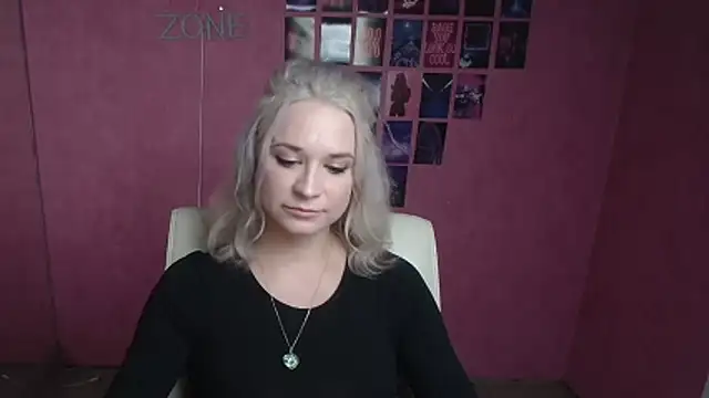 Melodie Aster online show from March 18, 6:22 pm