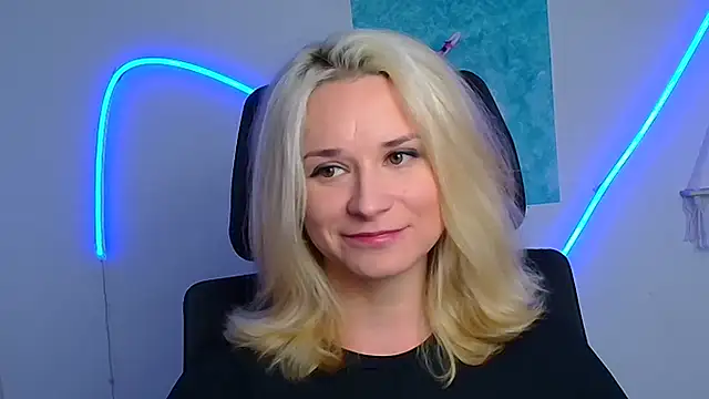 Melodie Aster online show from April 30, 11:38 am