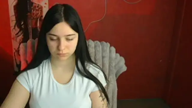 Lilu May online show from April 24, 11:12 am