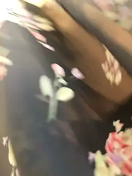 Miky Lyn online show from February 13, 4:52 am