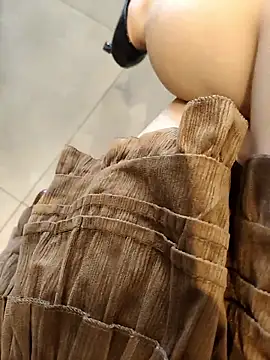 Miky Lyn online show from February 20, 3:36 am