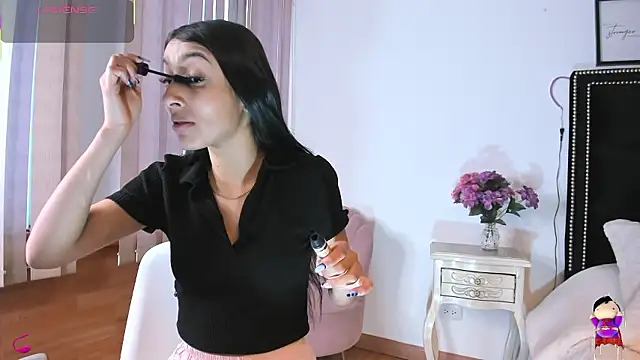 lya  brown online show from January 14, 12:44 pm