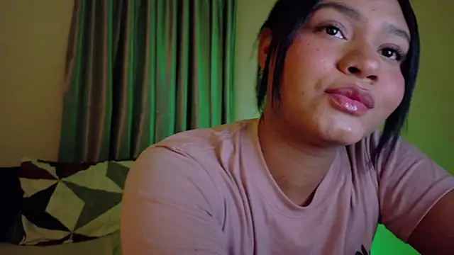 Aregoe Art online show from April 23, 10:12 pm