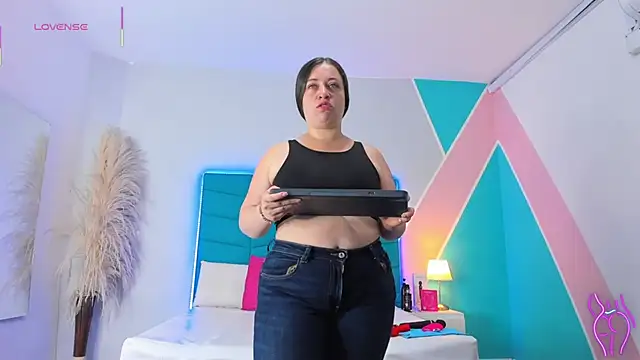  victoria collins  online show from March 5, 7:54 pm