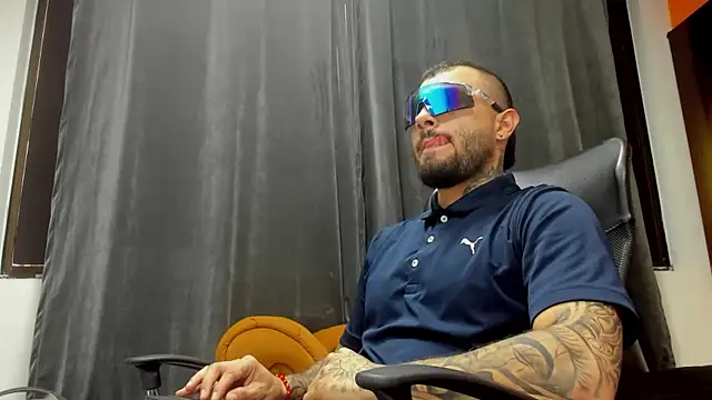 lucky smith1 online show from January 7, 8:22 pm