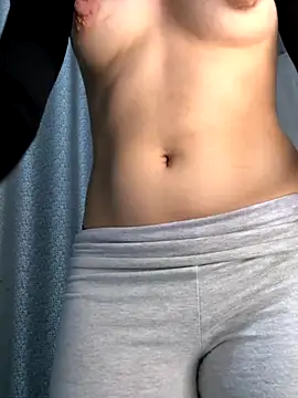 Anonima-Girl online show from December 5, 3:15 am