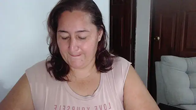 VioletBruces online show from January 7, 2:14 am