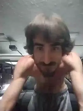 bigjohnson2914 online show from April 18, 7:18 pm