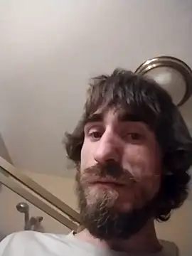 bigjohnson2914 online show from April 21, 3:46 am